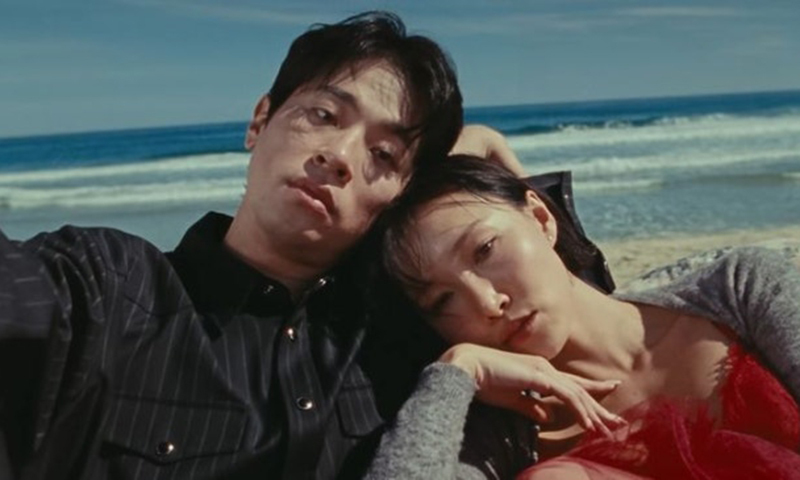 화사, 박정민 업고 역주행 인기 증명